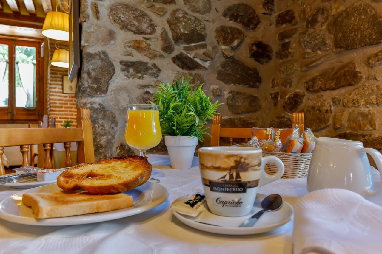 Hostal La Chata By Vivere Stays San Ildefonso Bagian luar foto
